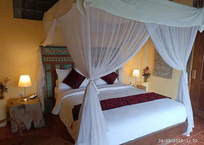 Dwan Tea Mountain Side 4* ジャティルウィ