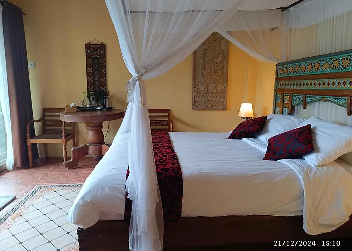 Dwan Tea Mountain Side 4*